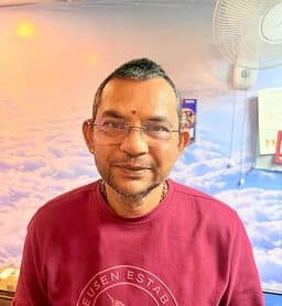 Dr. Hari Narayan