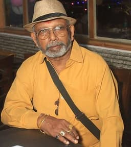 Shri Dev Prakash Srivastava